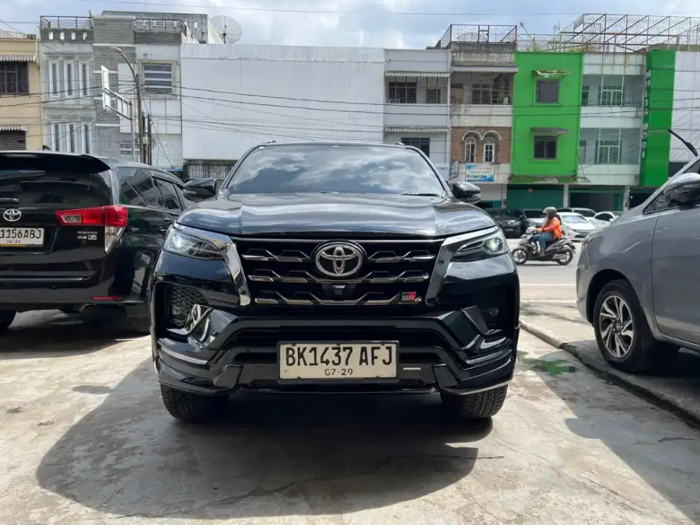 odo 16xxx, toyota fortuner 2.8 GR sport 2024