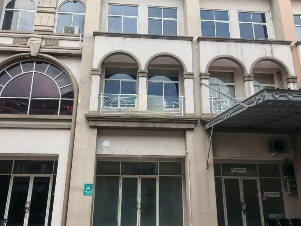 Disewakan Ruko Rose Garden di Grand Galaxy City, Bekasi