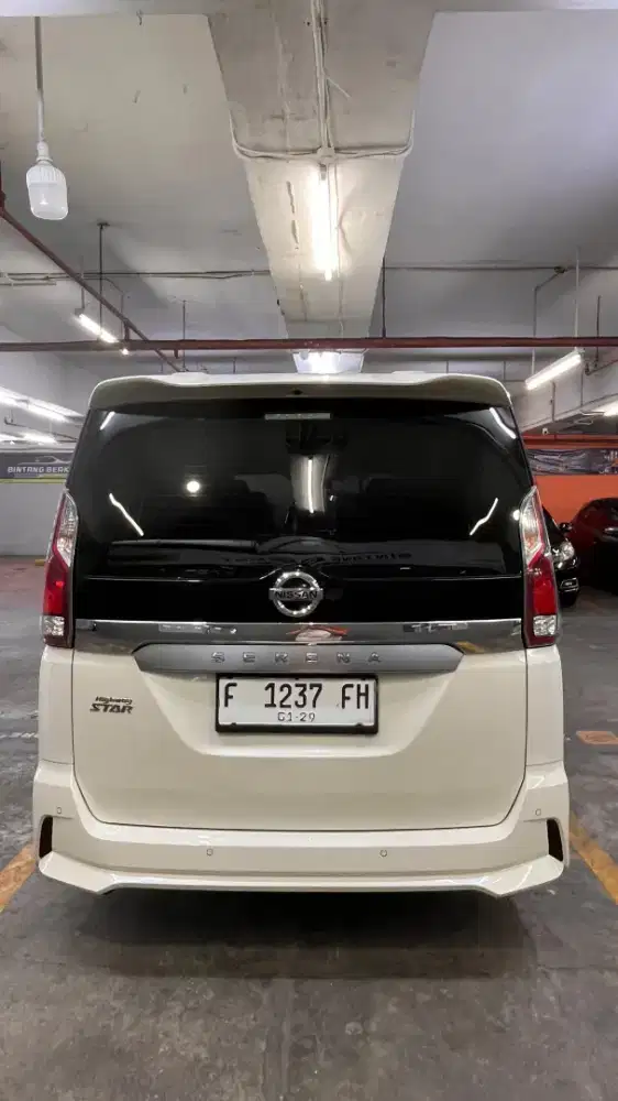 Serena HWS 2019 Putih