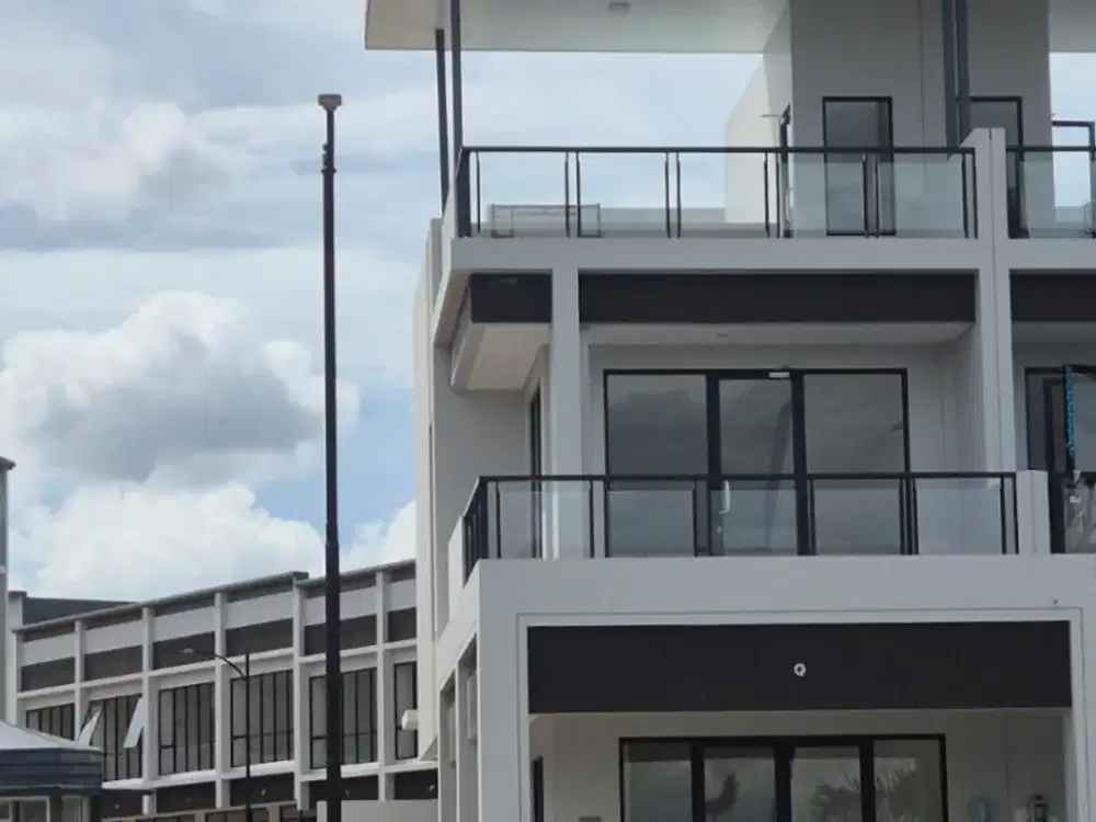 Ruko Sorrento Hoek Siap Pakai Kawasan Ramai Gading Serpong