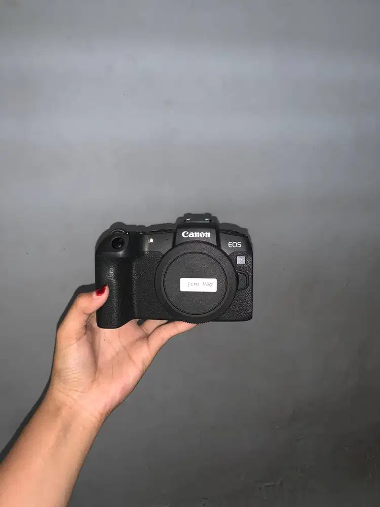 KAMERA CANON EOS RP BODY ONLY SC RENDAH