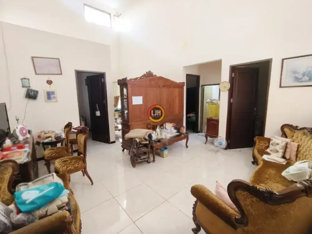 Rumah di Majapahit Regency Semarang