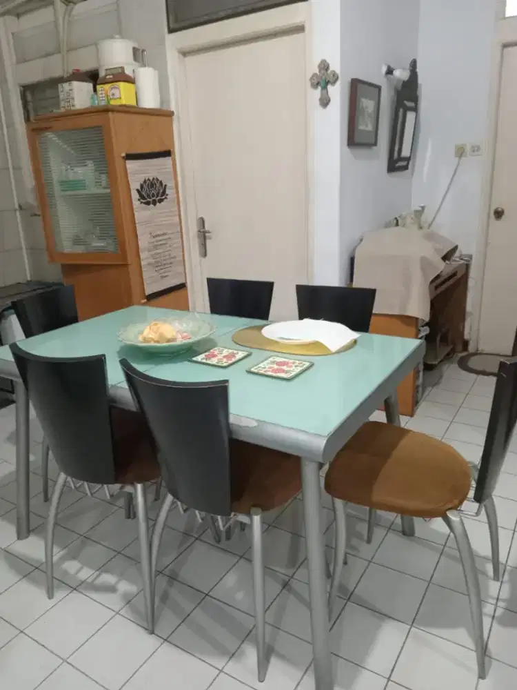 Dijual cepat meja makan mewah