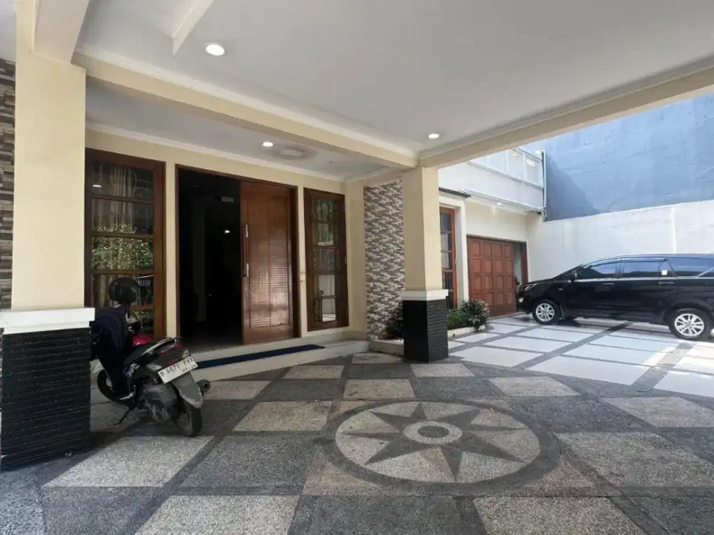 RUMAH 2 LANTAI MENTENG EX KANTOR COCOK UNTUK USAHA KLINIK KANTOR ATAU HUNIAN