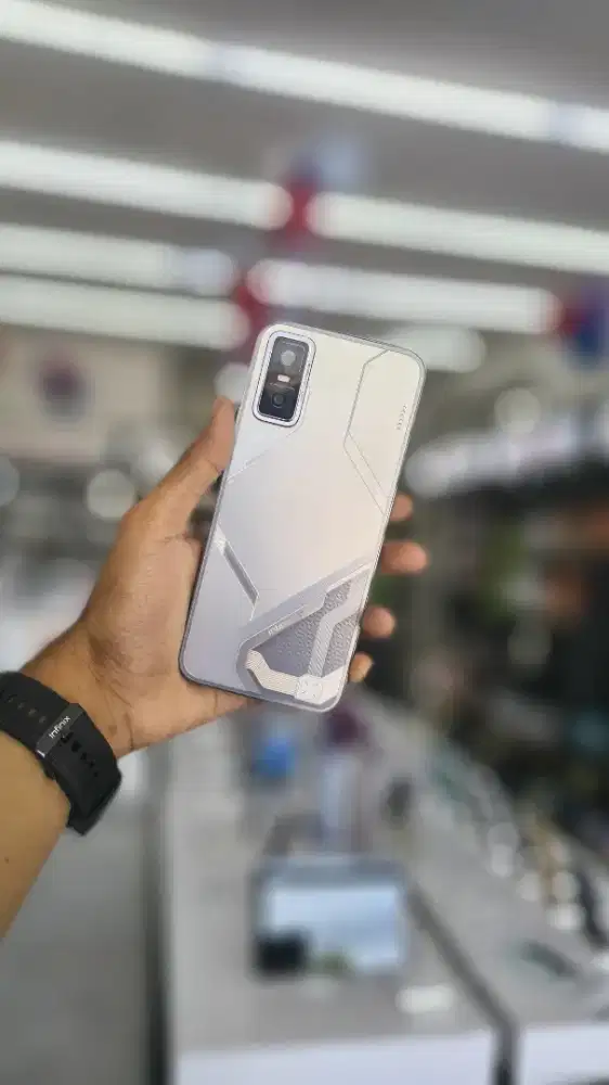 INFINIX GT 30 5G 8/256 READY STOK