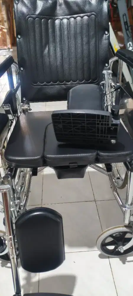 Preloved kursi roda merk gea