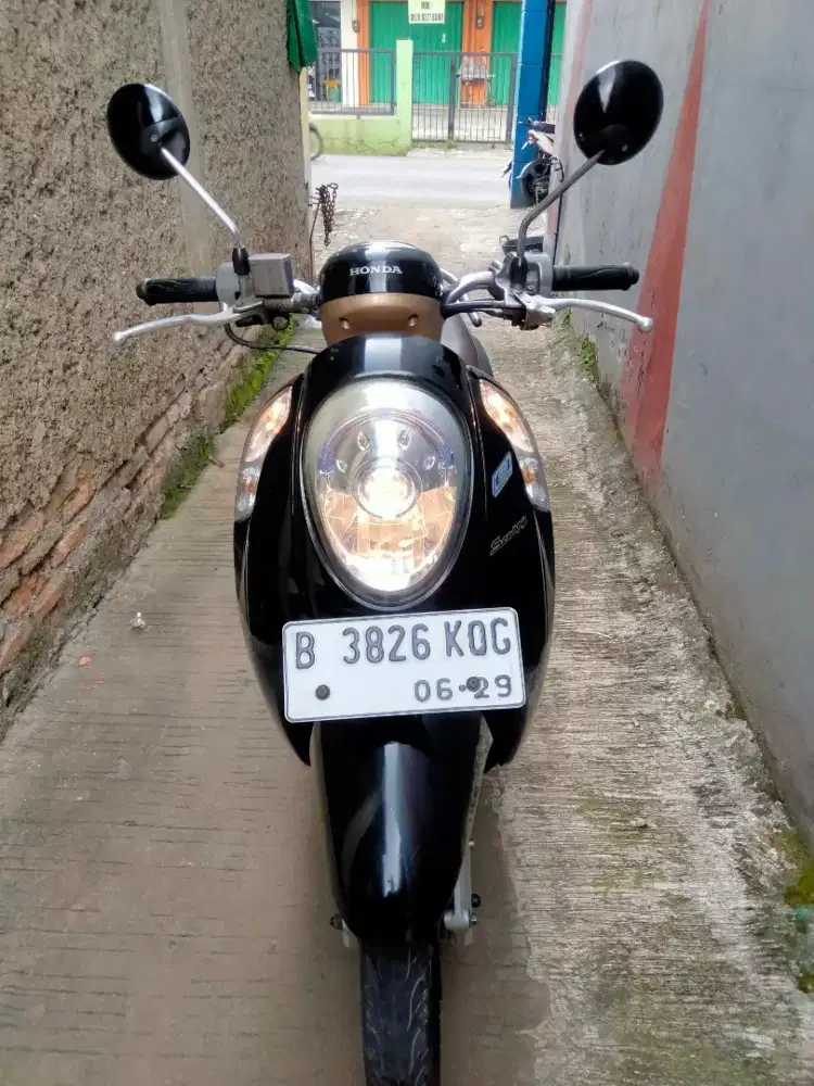 Scoopy pajak pjg stnk bpkb faktur ada