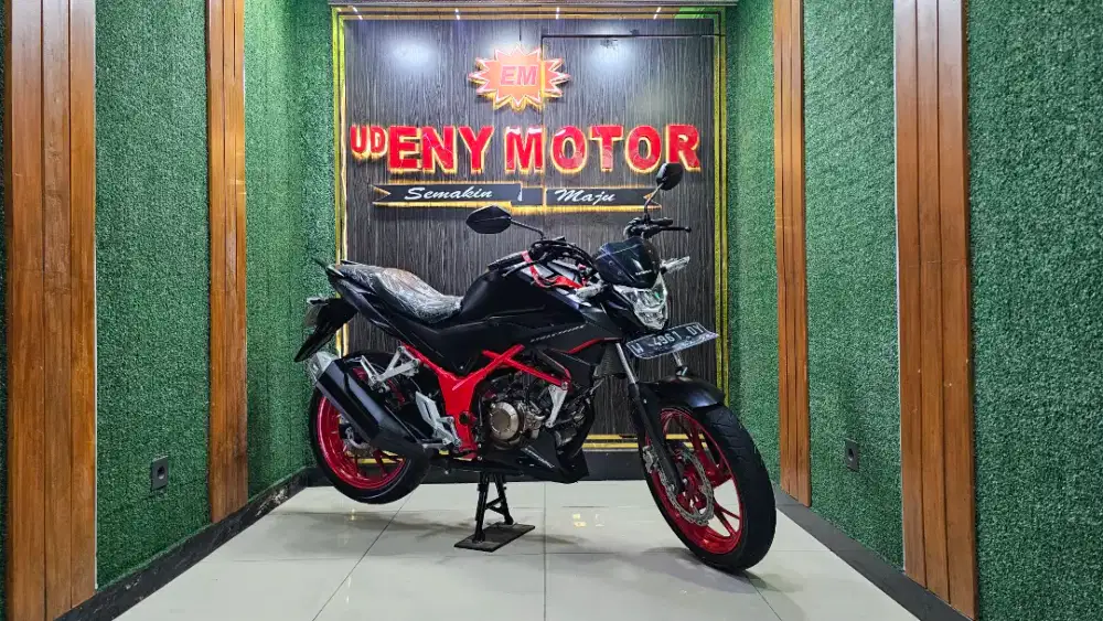 ENY MOTOR -KM RENDAH! HONDA CB 150R SE 2021