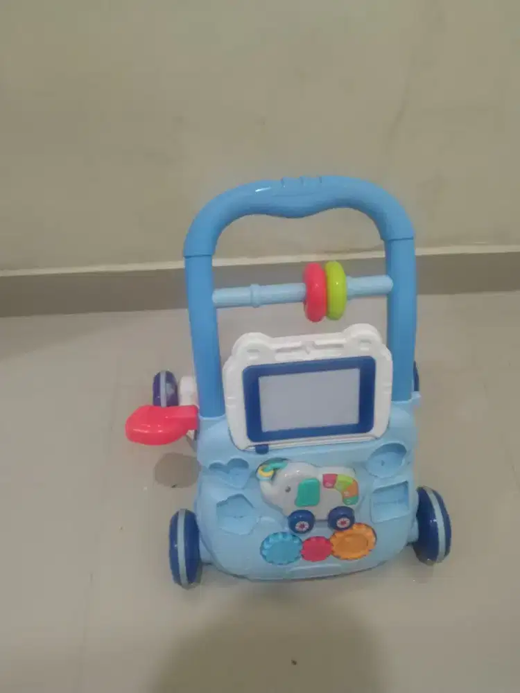 Alat Bantu Jalan Baby