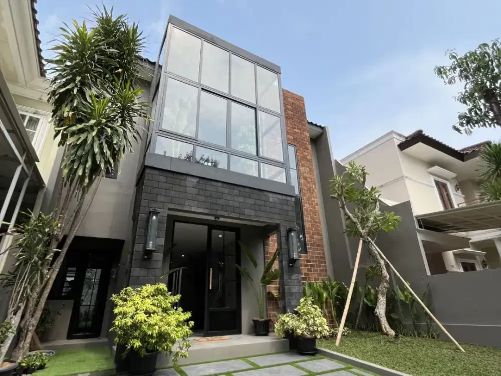 Dijual Rumah Brand New House Versailles BSD City