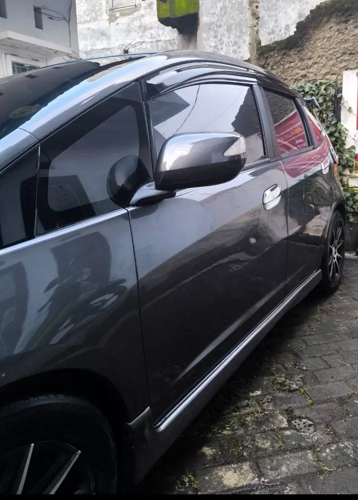 Honda Jazz 2011 Bensin