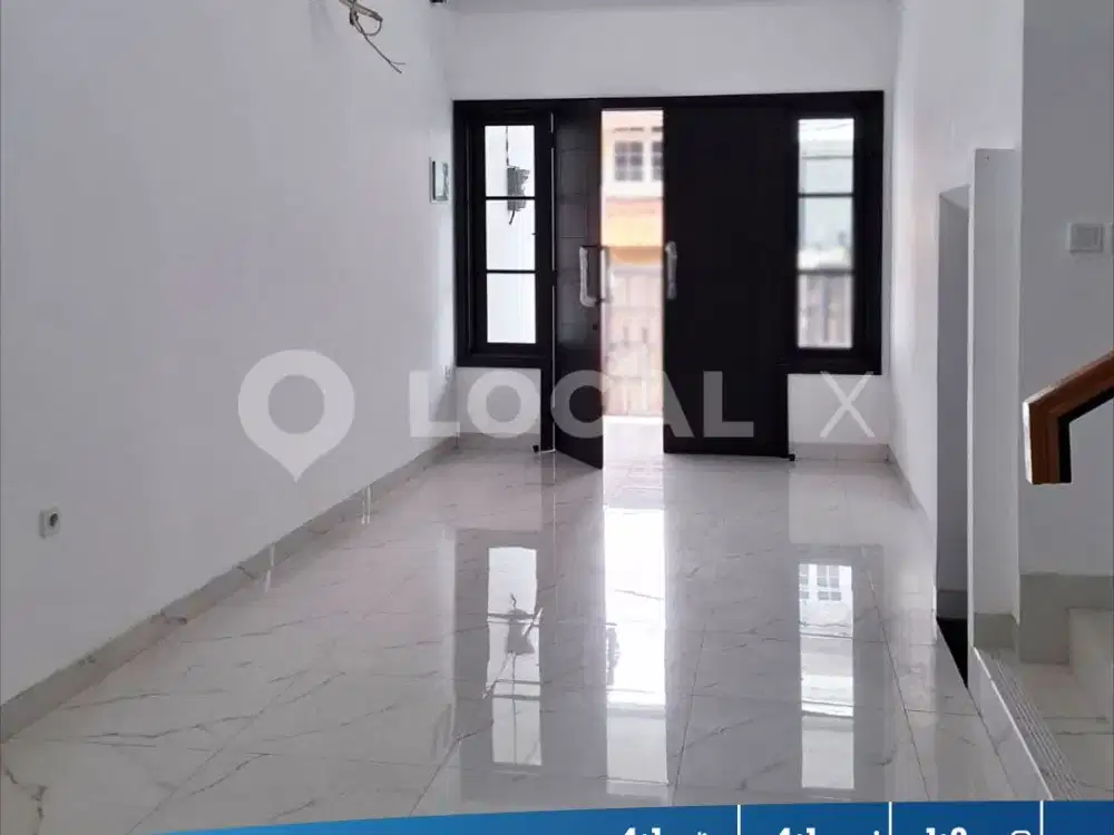 Rumah Pelepah Hijau, Kelapa Gading, Jakarta Utara