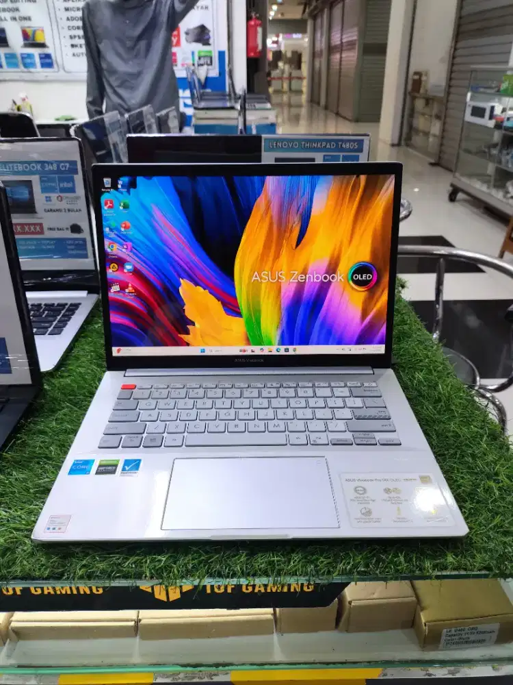Jual Laptop Asus Vivobook pro 14 OLED  RTX 3050 4GB