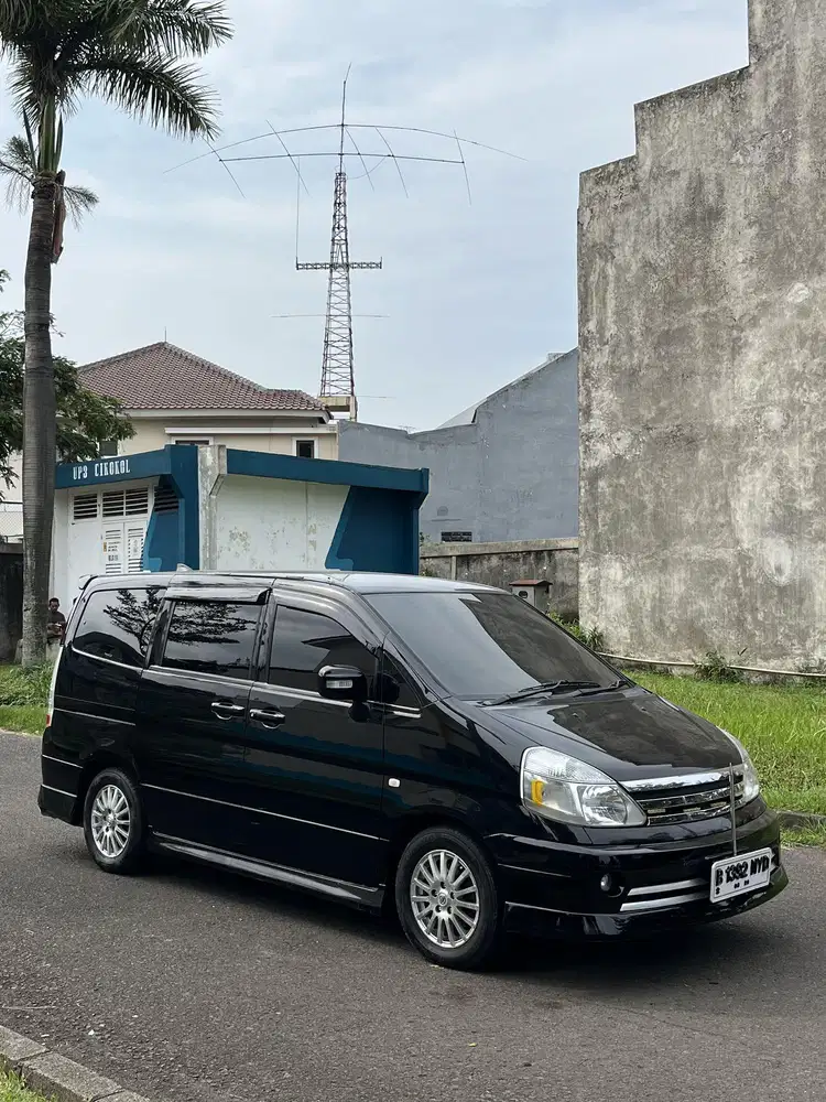 Nissan Serena HWS Autech 2012 Istimewa