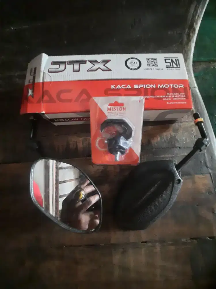 Spion & Gantungan Barang Motor Matic Honda