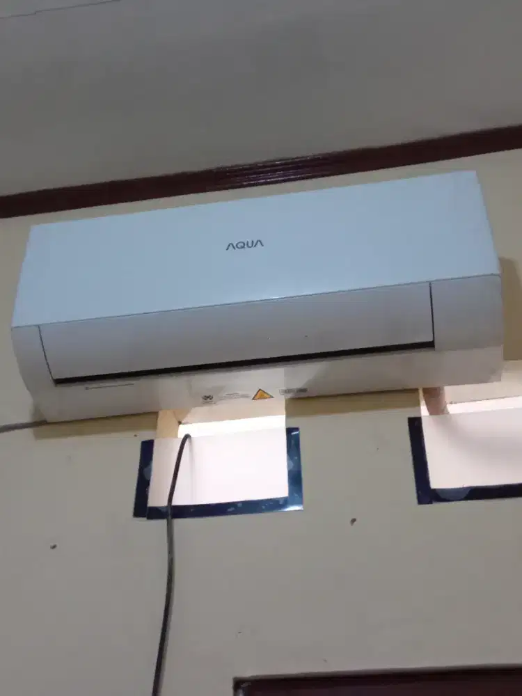 DIJUAL AC 1/2PK MERK AQUA