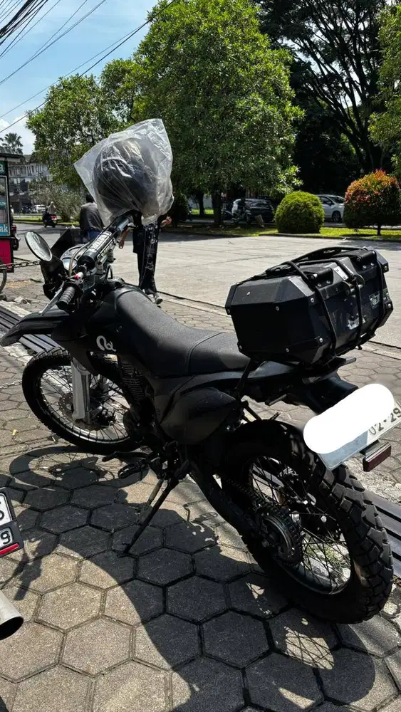 Motor Trail Viar Cross x 150 NIK 2023 STNK 2024