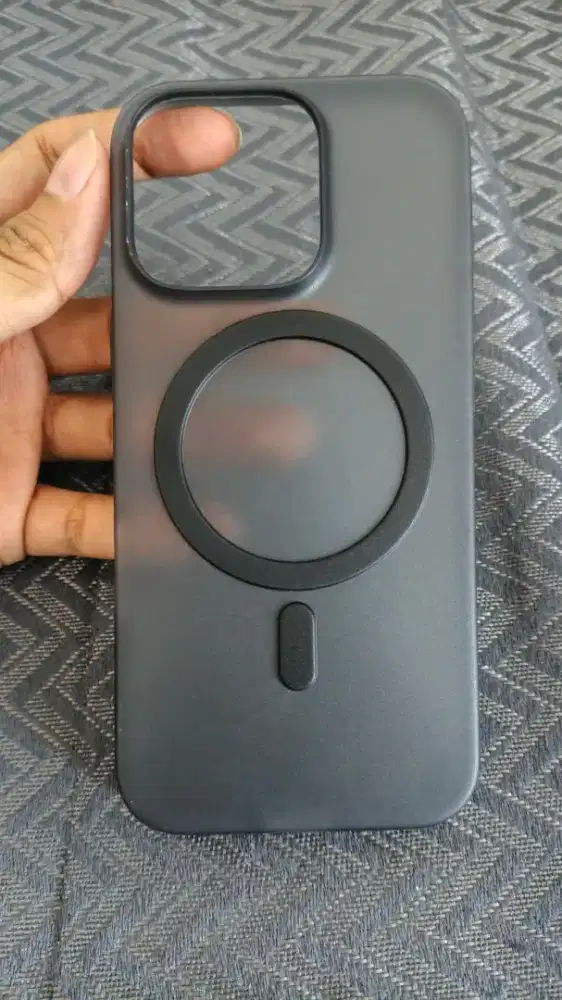 Case iPhone 16 Pro ada 13 pcs. Nett