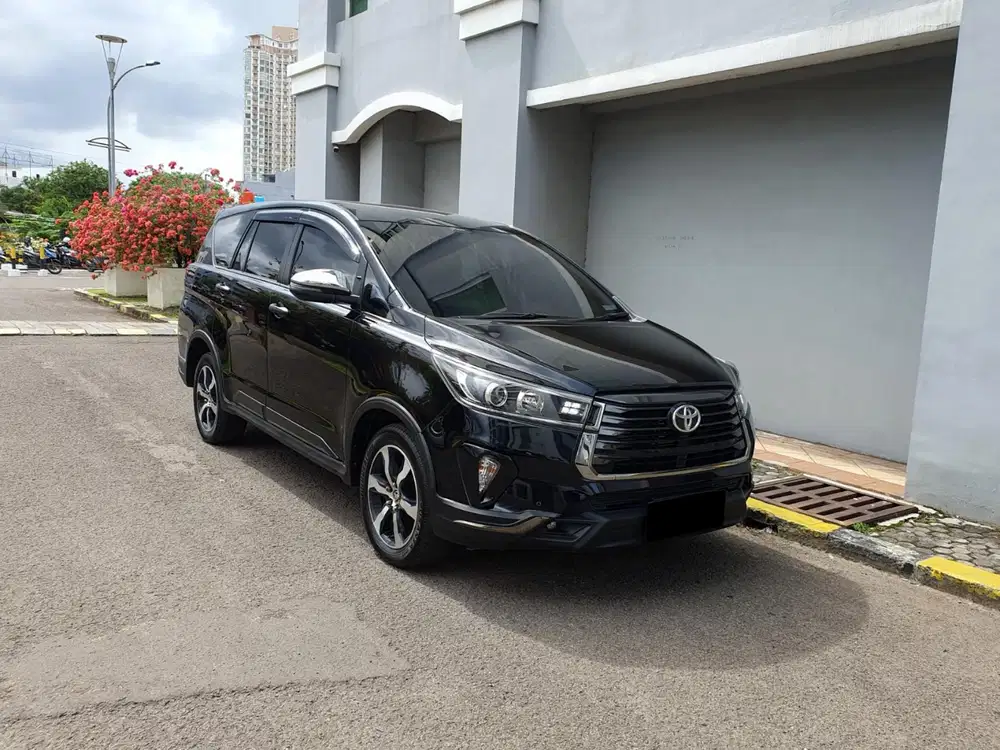 [ GARANSI 5TH ] Toyota Kijang Innova Reborn Venturer 2.4 2TV 2022 2023
