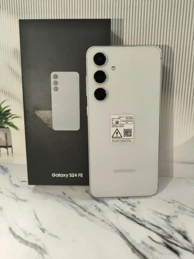 samsung s24 fe 8/256Gb