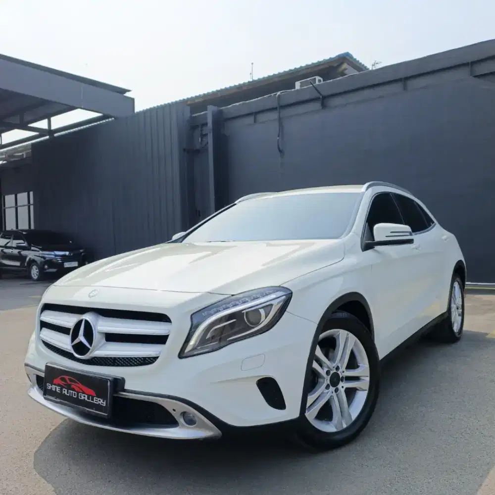 Termurah !! MERCEDES GLA200 2014