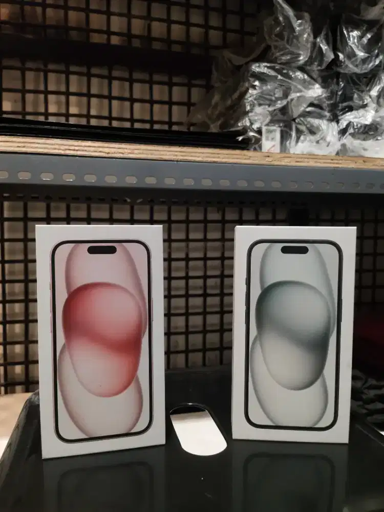 iPhone 15 128GB - Garansi Resmi iBox & Bisa Cicilan