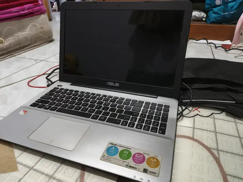 Laptop asus x555q hdd 1TB