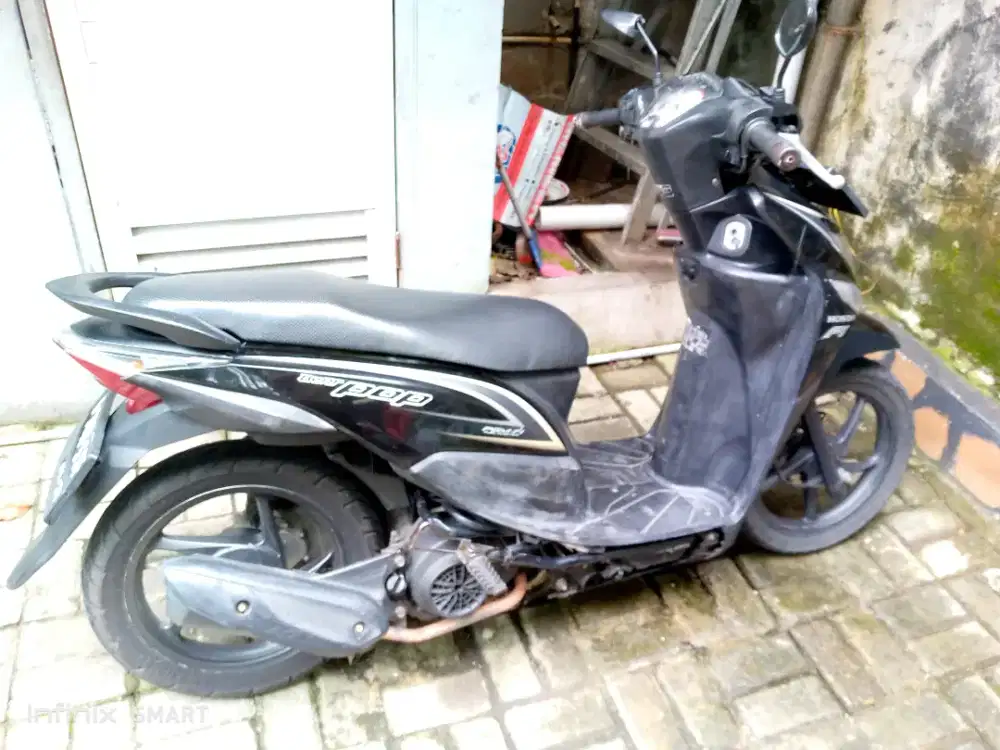 Honda beat pop metik