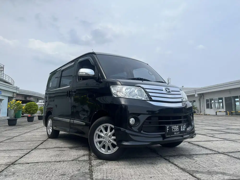 Daihatsu Luxio X 2022 manual murah