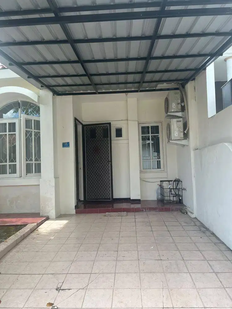 DISEWAKAN RUMAH PAKUWON CITY CLUSTER PURI ASRI