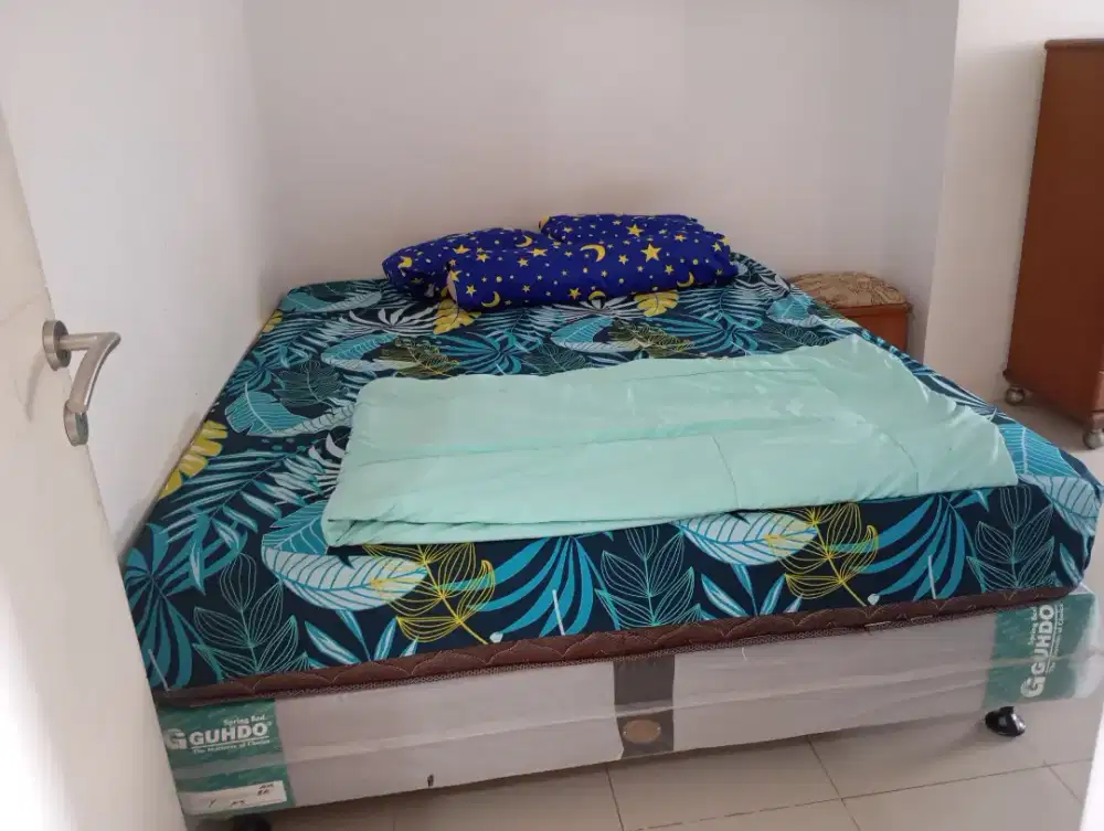 DISEWAKAN APARTEMEN BASSURA CITY 1 KAMAR FURNIS SEBELAH MALL