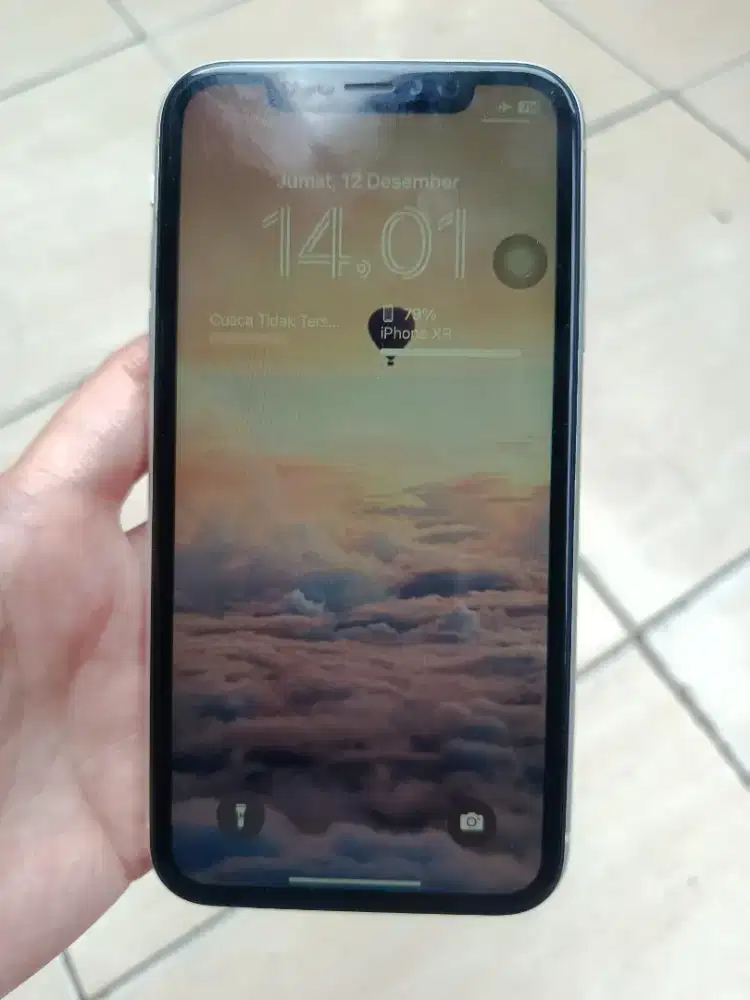 Iphone XR 64GB Sinyal Aman Face ID True Tone Normal HP+Kabel Aja