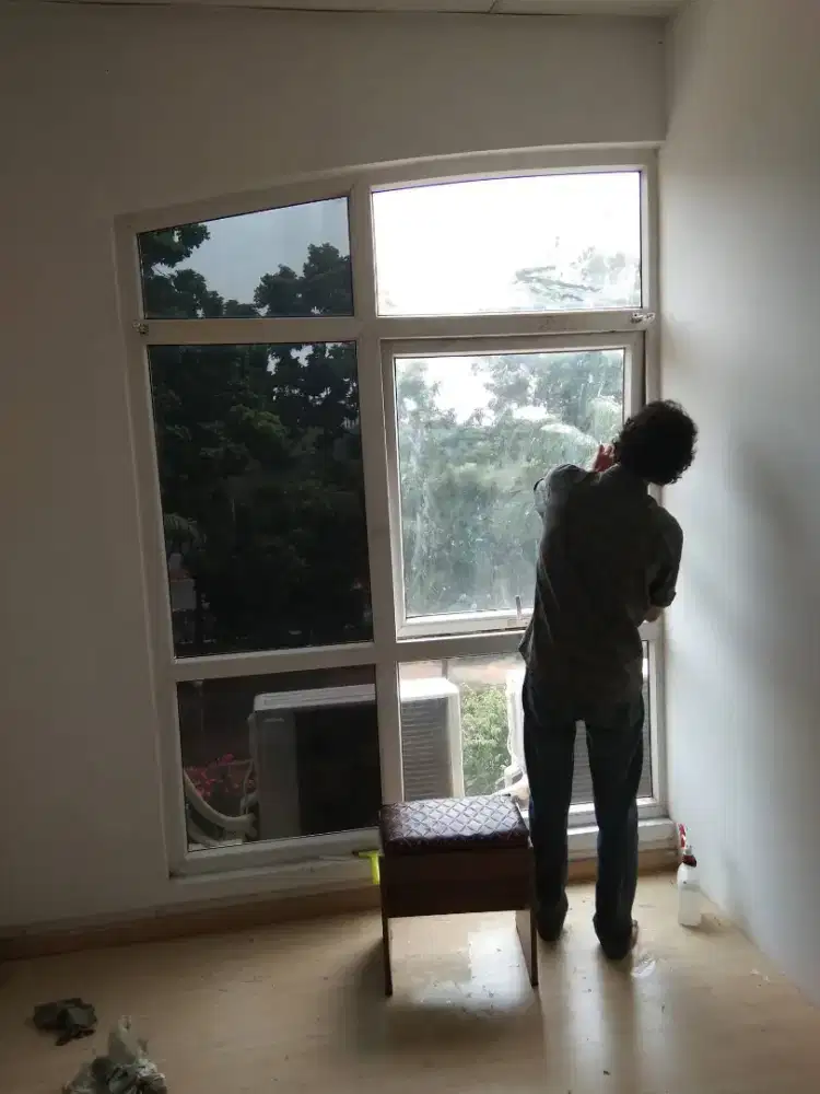 Jasa Pasang Sticker Kaca Film Rumah