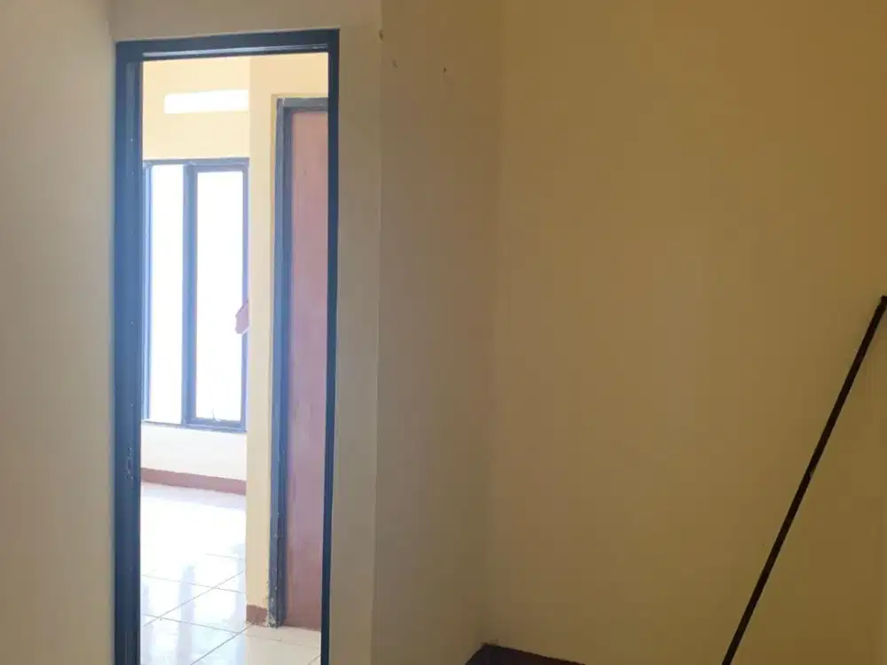 CUMA DISINI RUMAH LOKASI STRATEGIS CUMA 300 JUTAAN SAJA!