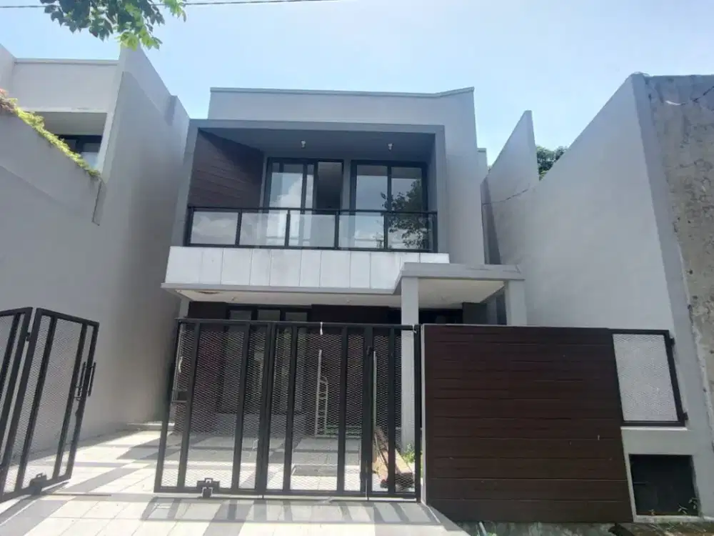 Rumah BARU 2 Lantai minimalis Taman Gayungsari Dekat Frontage Road A Yani
