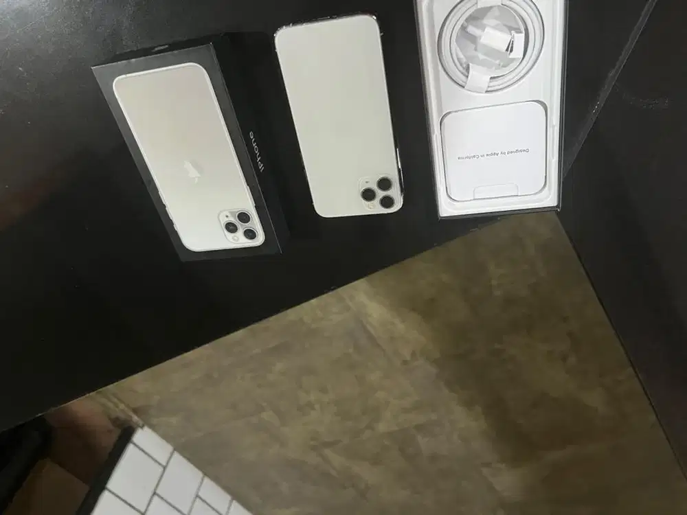 iphone 11 pro 256gb masih ready apple