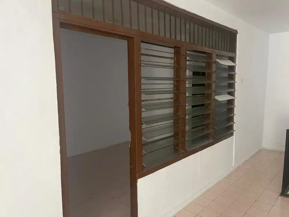 Disewakan Rumah kebun jeruk Jakarta Barat