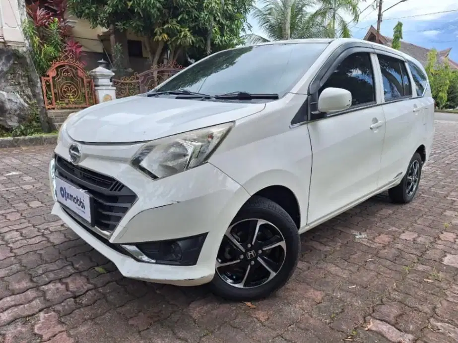 DAIHATSU SIGRA 1.2 X DELUXE BENSIN MT 2017 KTZH