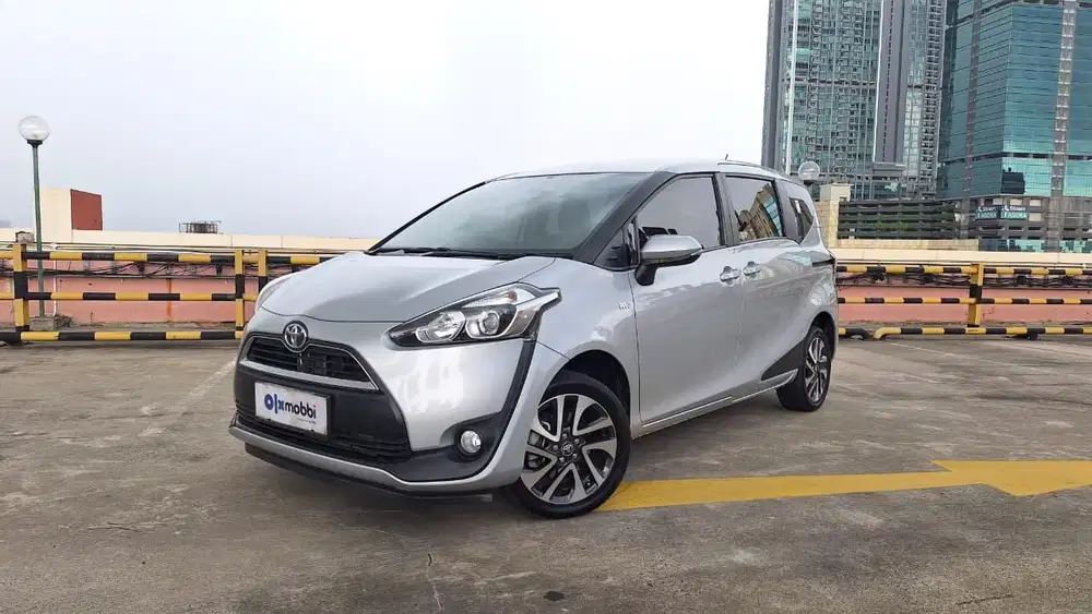 Pajak Panjang - Toyota Sienta 1.5 V Bensin-AT 2018
