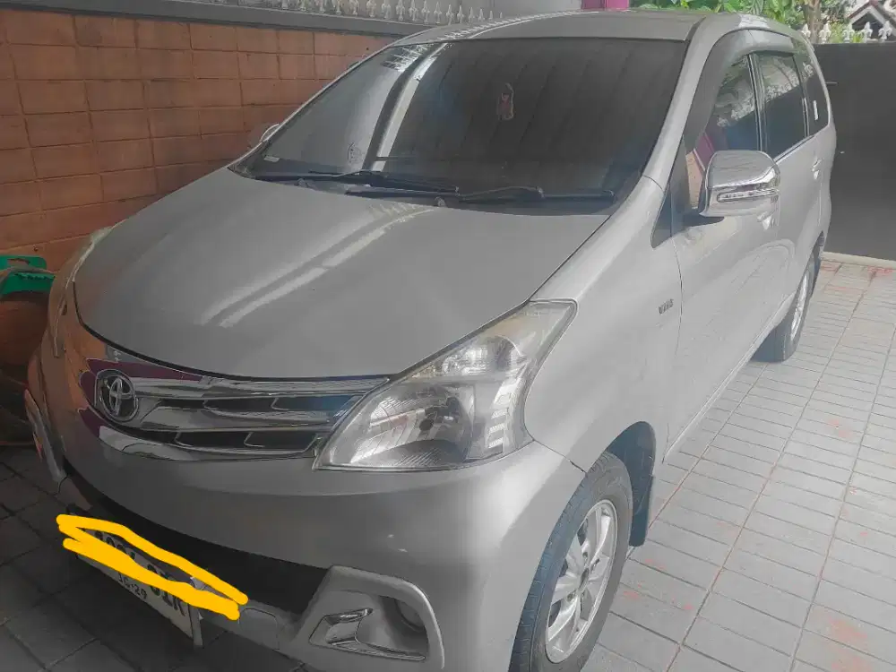 Toyota Avanza 2014 Tangan Pertama STNK Panjang
