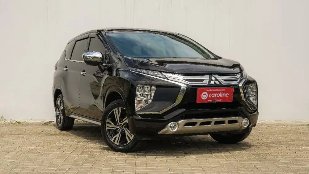 MITSUBISHI XPANDER 1.5 ULTIMATE AT 2021 HITAM - GARANSI 1THN