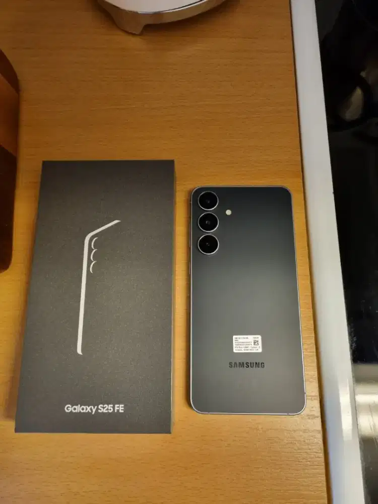 Samsung S25 FE 8/256gb Jet Black