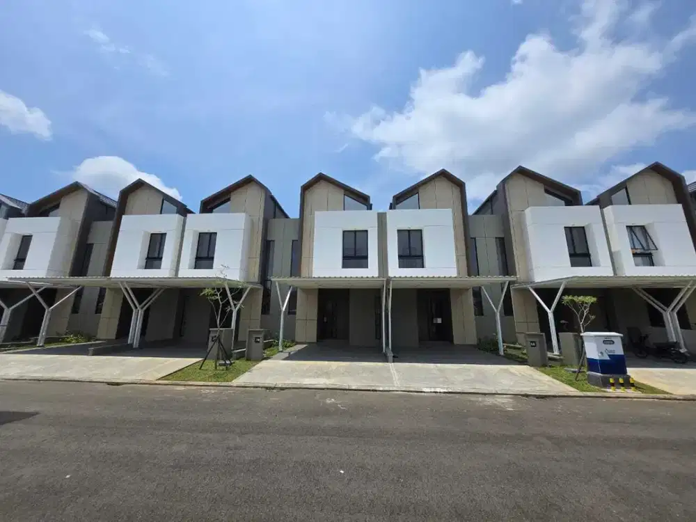 Rumah Baru 2 Lt di Suvarna Lingkungan Sudah Jadi, Sudah Berpenghuni