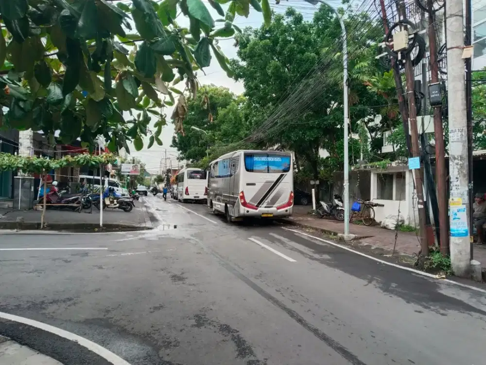 Tanah Berisi Bangunan Ruko Area Badung