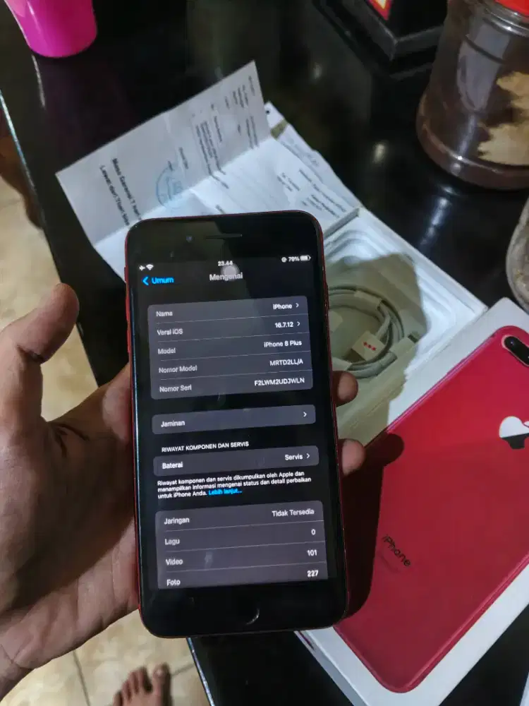 BU Iphone 8+ 256GB fulset all operator