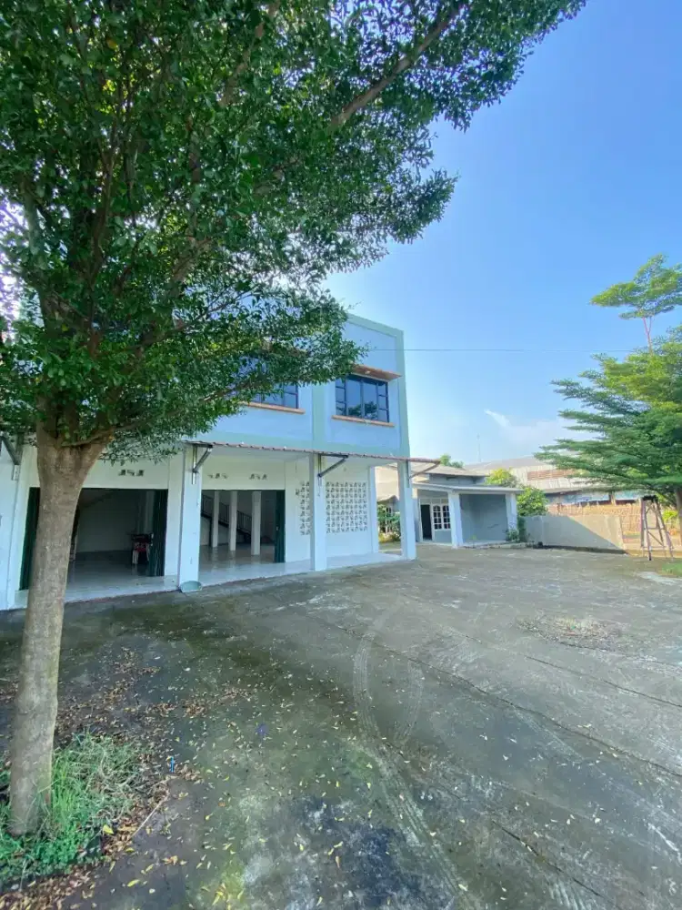 3 Ruko 1 Rumah Belakang Stadion Wibawa Mukti Cikarang Timur