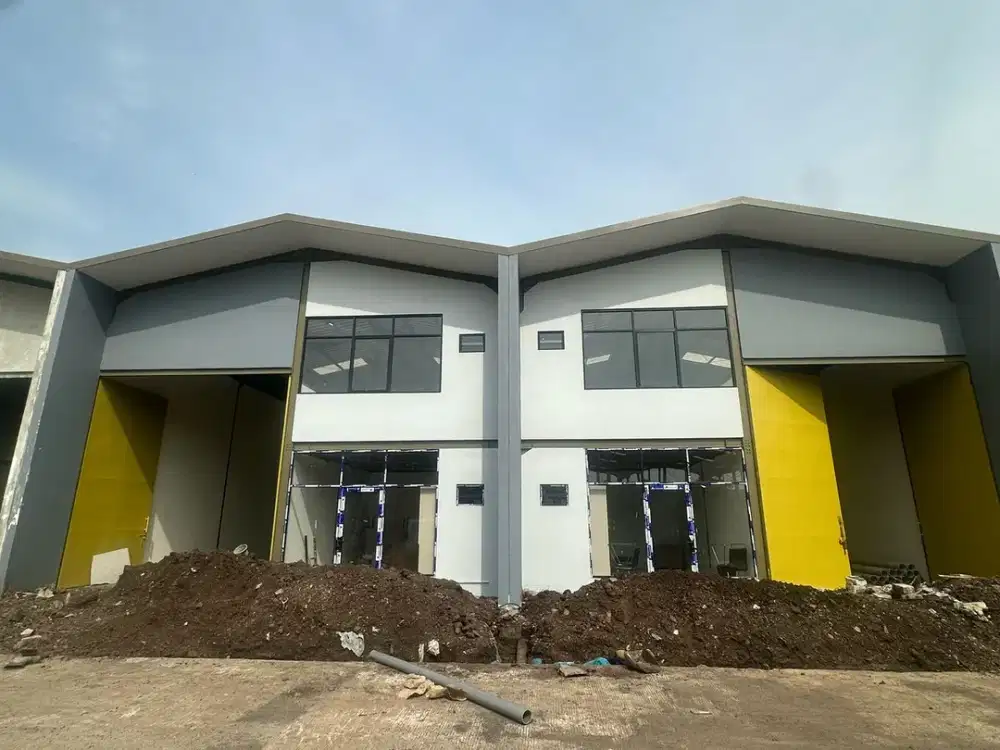 Gudang Siap Pakai di Komplek Pergudangan Manis Jateke Dekat Tol Bitung