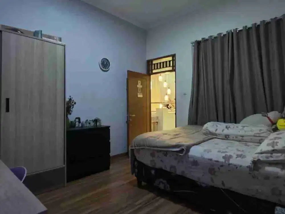 Rumah lelang pik layar permai murah