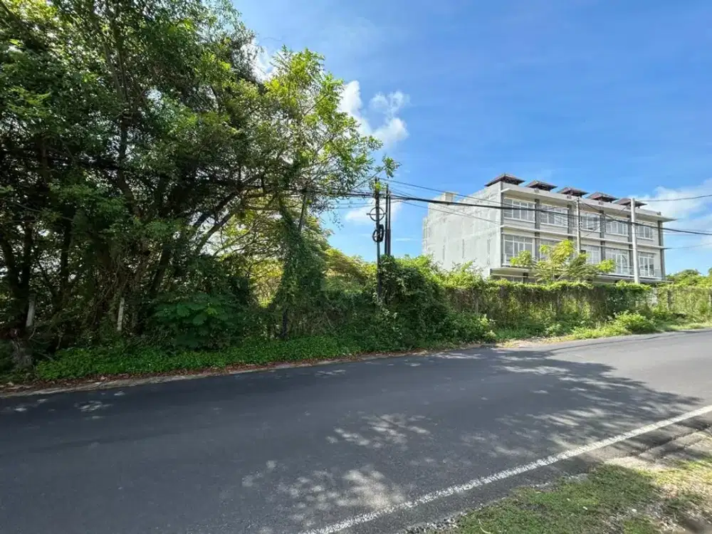 Dijual Tanah Pinggir Jalan Utama Dharmawangsa Nusa Dua  Sangat Strategis depan kampus poltekpar