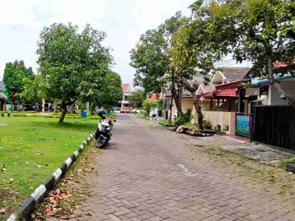 ❤️Rumah Besar Hadap Fasum Mepet Surabaya di Deltasari Indah Waru Sidoarjo